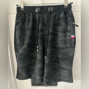 Men's Shorts- Size M